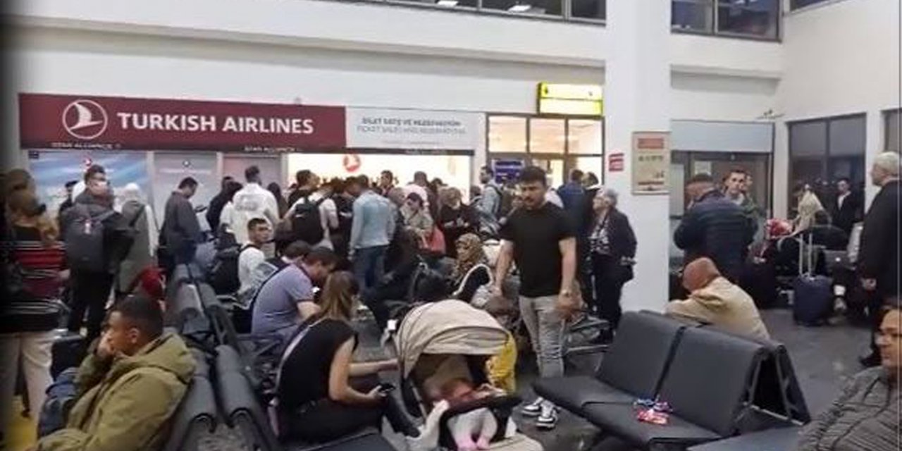 THY Uçağına Kuş Çarptı: Yolcular Tahliye Edildi