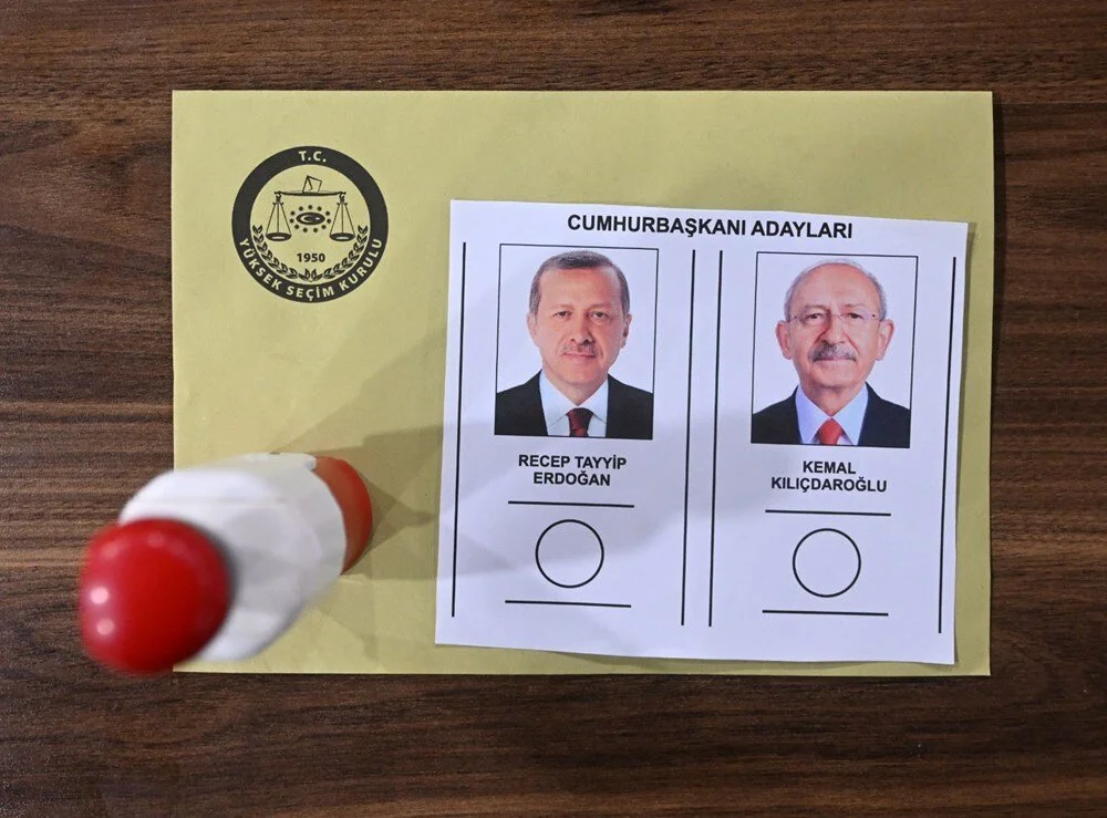 Bir 'toplu oy gerginliği' de Bingöl'de: Jandarma, CHP heyetini köyden çıkardı