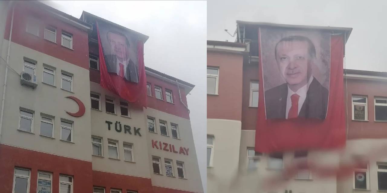 Kızılay Binasına Dev Erdoğan Posteri