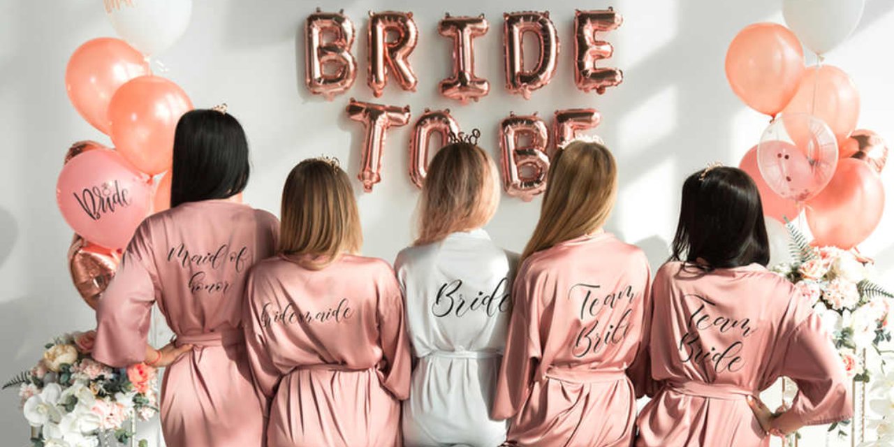Evlilik hazırlığı yapanlar dikkat! İşte "Bride party" için ihtiyacınız olan her şey...