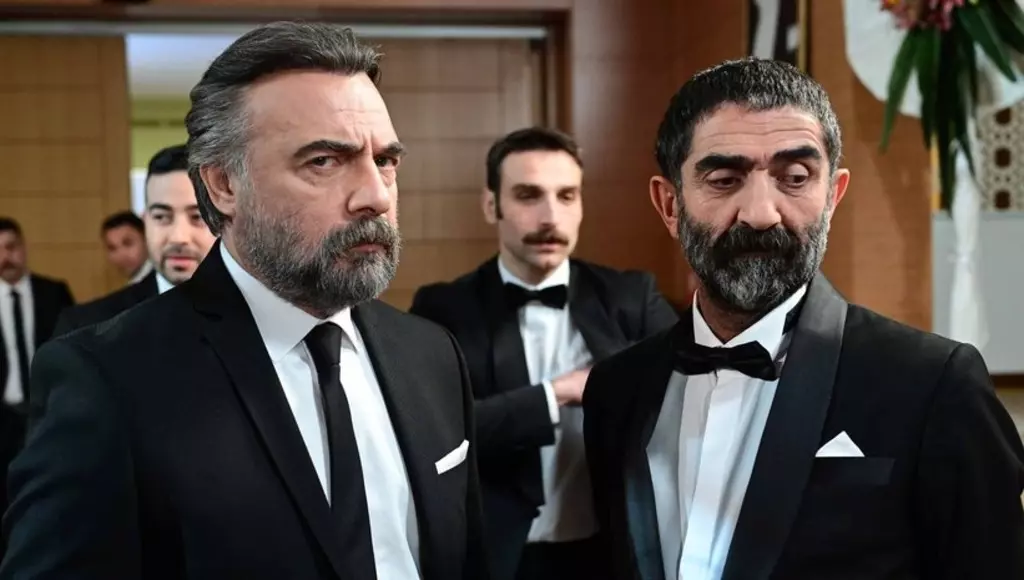 Devam edip etmeyeceği bilinmiyordu! Çok konuşulan dizi için karar