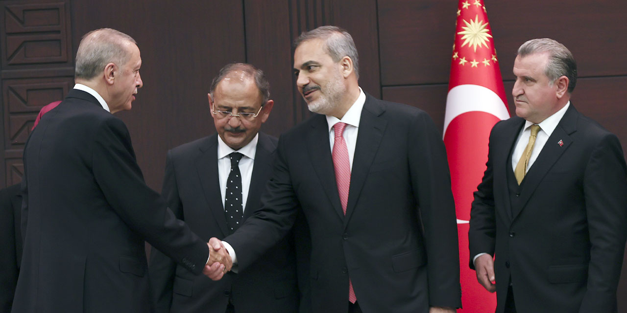 Yeni Kabine Açıklandı, 3 Kritik Koltuk Boş Kaldı: Kimler Atanacak?