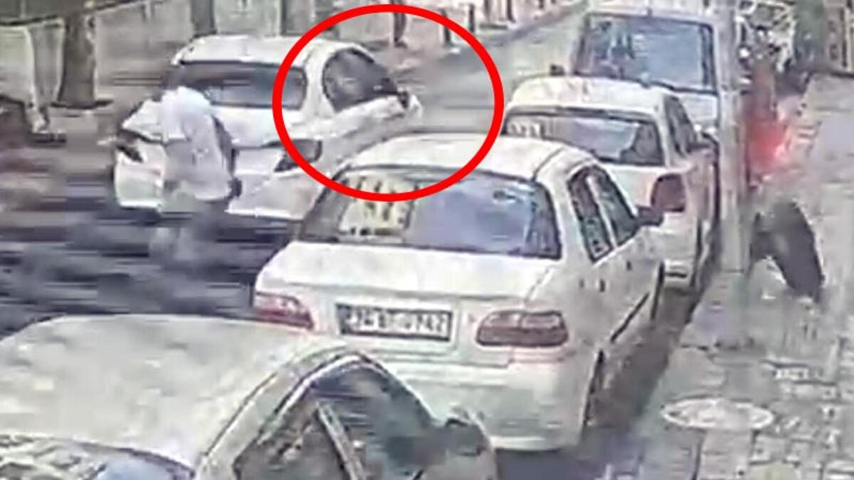 Müşteri olarak alınmadılar, restoranı kurşunladılar