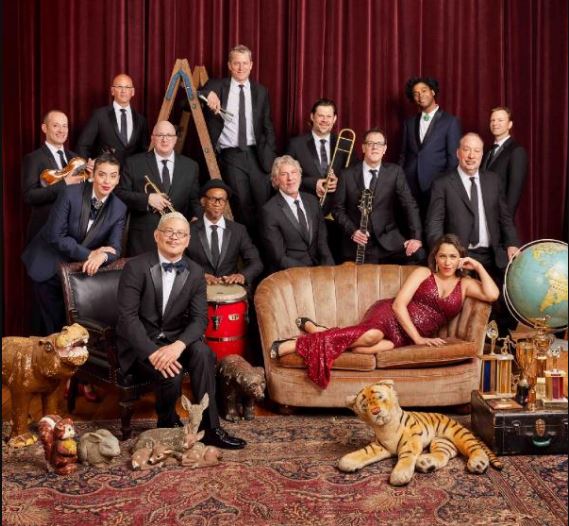 Pink Martini İstanbul'a Geliyor