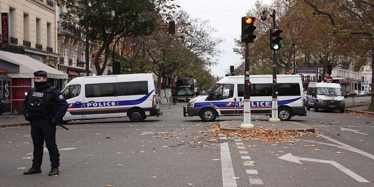 Fransa'da Okulda Bomba İhbarı