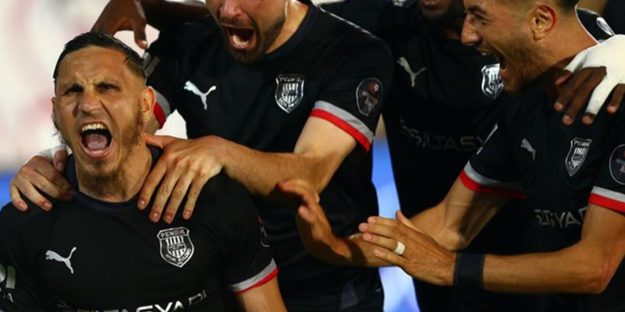 Siyasi İsimlerden Pendikspor'a Tebrik