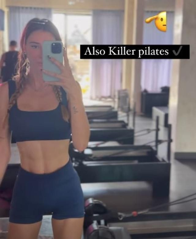 Şeyma Subaşı kocasının kıskançlık krizine sokacak.... Rahat durmadı minicik taytıyla ayna karşısına geçti