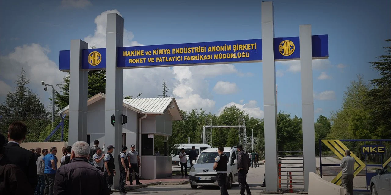 Patlama Sonucu 5 İşçi Hayatını Kaybetmişti... CHP'den Fabrika'ya Ziyaret: 'Takipçisi Olacağız'