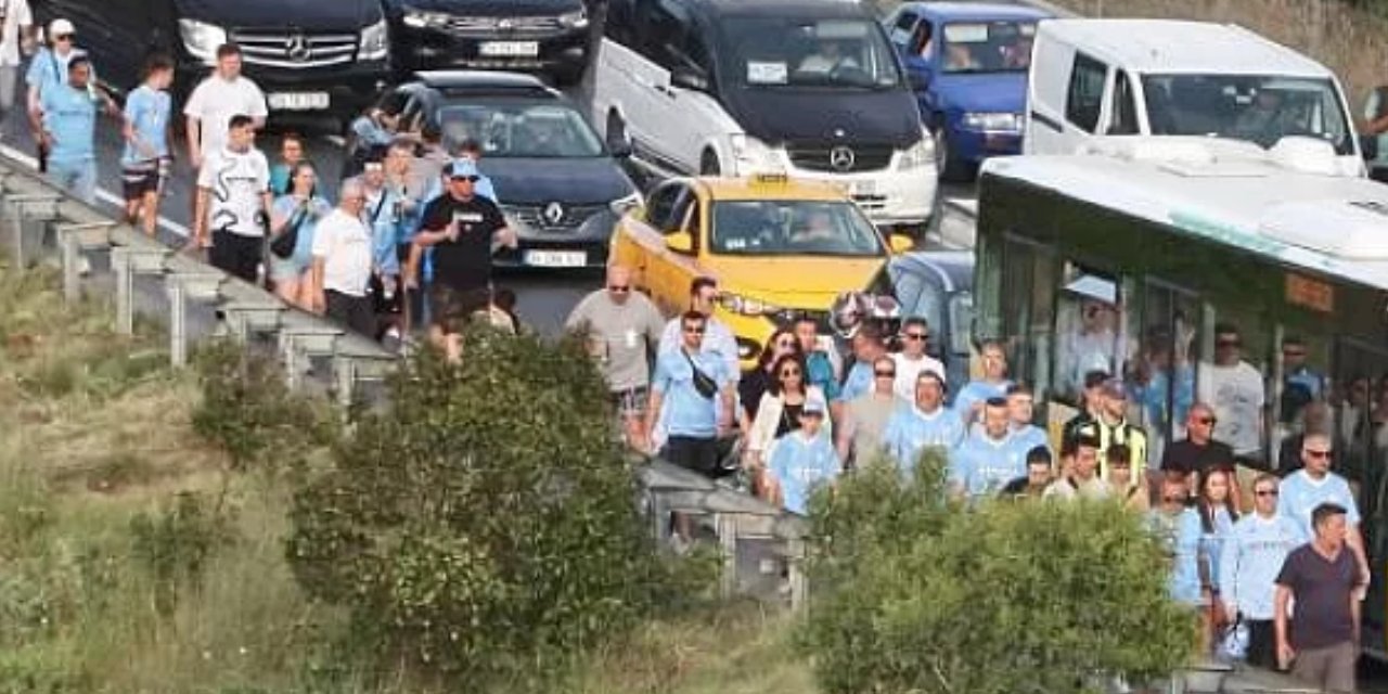 Trafik Rezaleti! Yüzlerce İngiliz ve İtalyan Stadyuma Yürüdü