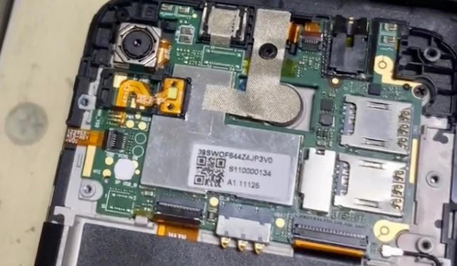 Telefonunuzun kamerasını hemen kontrol edin, siz de aldatılmış olabilirsiniz! Böyle sahtekarlık görülmedi