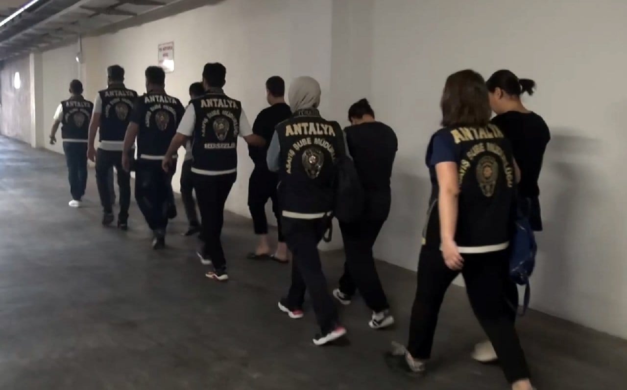 Binlerce Çocuk Yardım Beklerken... SMA Yardımıyla Milyonluk Vurgun