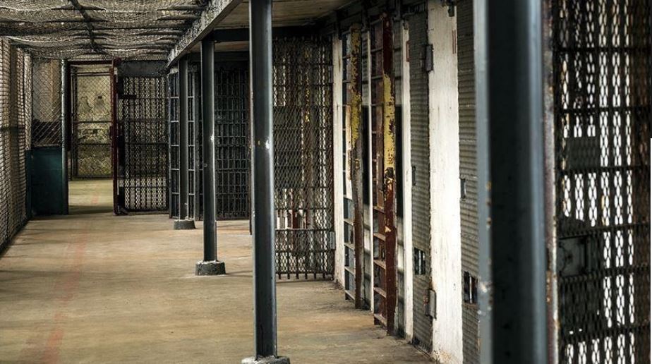 İsrail hapishanesinde tutuklu Filistinli, 'sperm kaçırma' yöntemiyle dördüz babası oldu