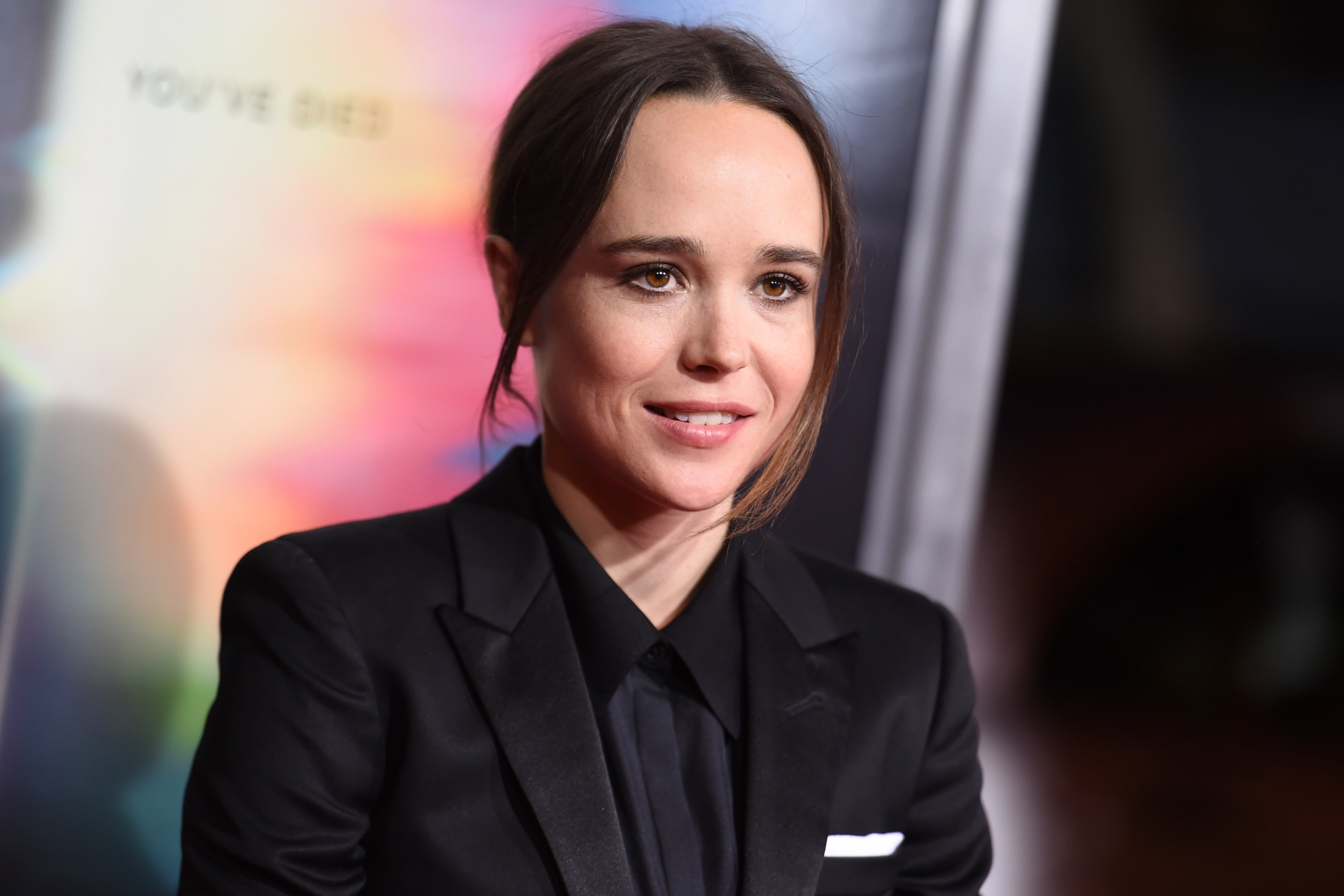 Cinsiyet değiştiren ünlü sanatçı kadın rolünü reddetti: "Bunu yapsaydım kendimi öldürmek isteyeceğimi anladım"