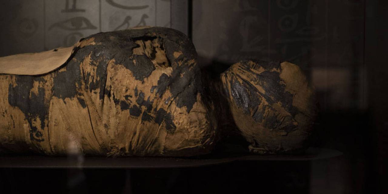 Peru'da 3 Bin Yıldan Daha Eski Bir Mumya Bulundu