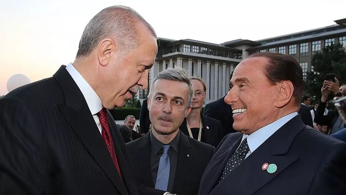 Erdoğan, Berlusconi İçin İtalyan Gazetesine Yazı Yazdı: Dostum Berlusconi, Nevi Şahsına Münhasır...