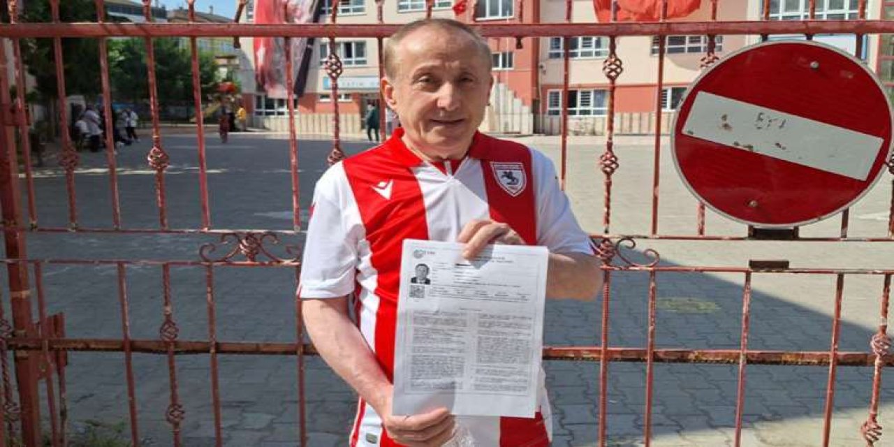 60 yaşında 42. kez üniversite sınavına girdi: 'Sınava girmeden rahat edemiyorum'