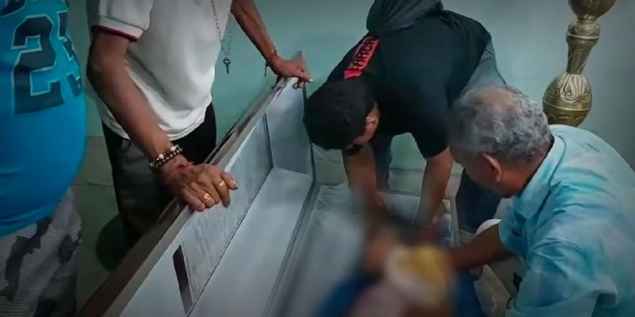 Tabutta nefes alırken bulunan kadın günler sonra öldü: Bu sefer annem gerçekten öldü