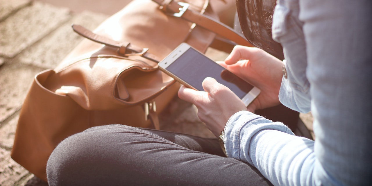 Telefonunuz Yaz Aylarında “Çok Isındığı İçin Kapanacağı” Bildirimi Veriyorsa Bunları Yapın!