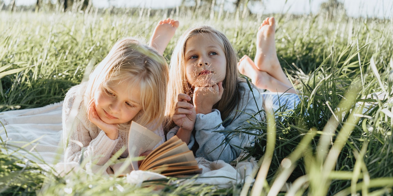 Çocuklarla Yaz Tatilini Değerlendirmenin En Eğlenceli Yolları: Evde Yapılabilecek 12 Harika Aktivite!