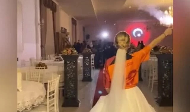 Gelin düğün salonuna böyle girdi; "Icardi aşığı kocama sürpriz"