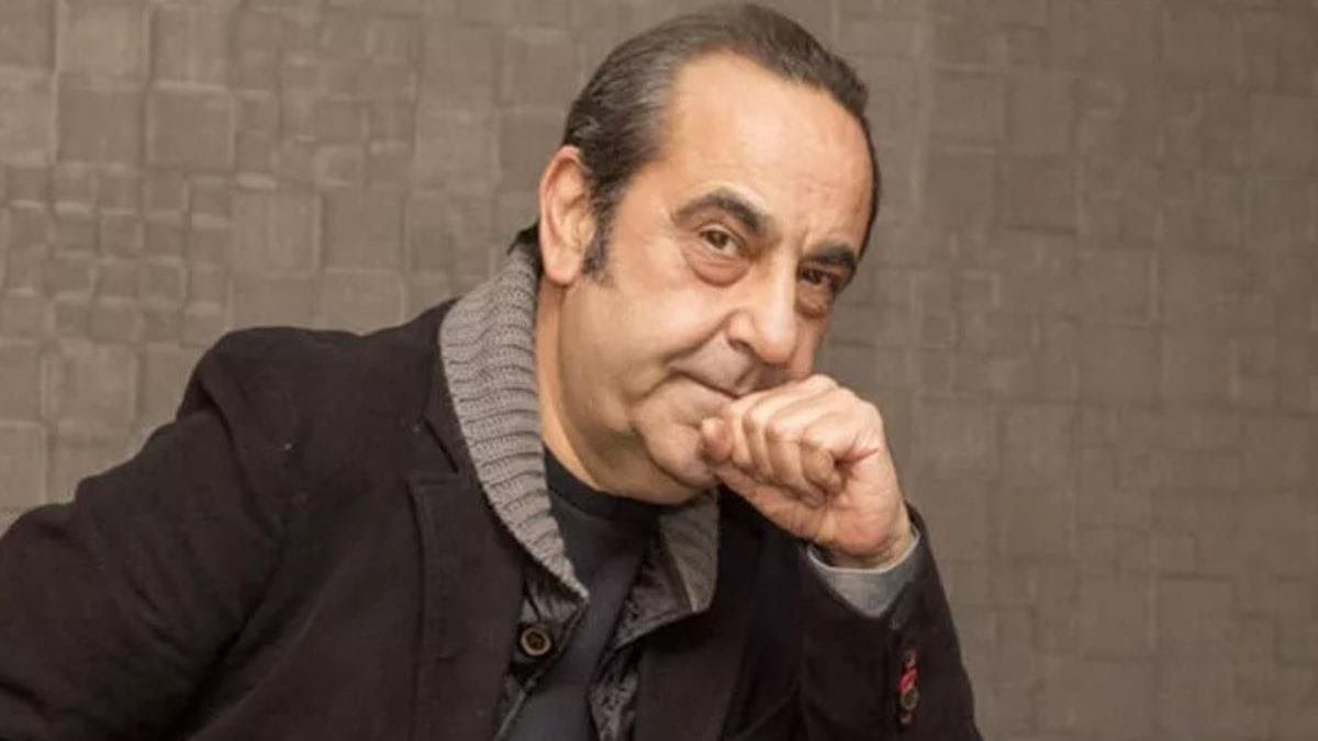 Özkan Uğur'un Sevenlerinden Destek Mesajları