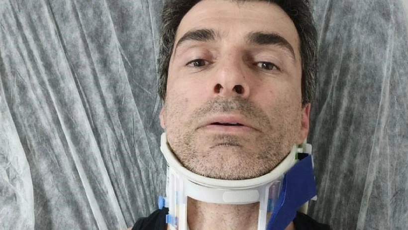 Darp Edilen Özgür Özberk: "Kaldırıma kafamı çarptım"