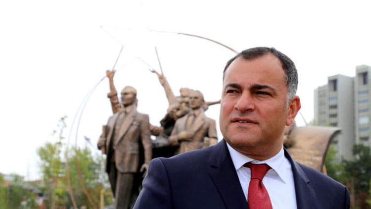 Çankaya Belediye Başkanı Alper Taşdelen Politikyol için yazdı: Çankaya derdine derman arayanların kalesidir