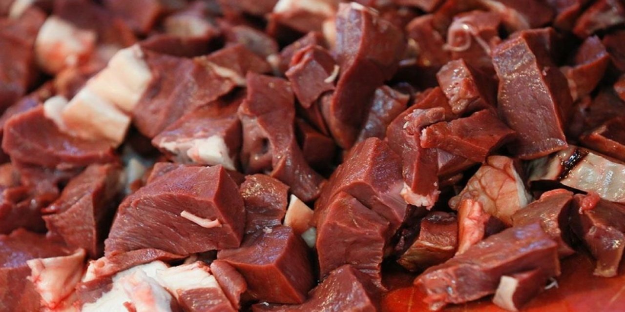 Kurban eti yıkanır mı. Kurban eti nasıl temizlenir. Kurban eti dışarıda kaç saatte bozulur?