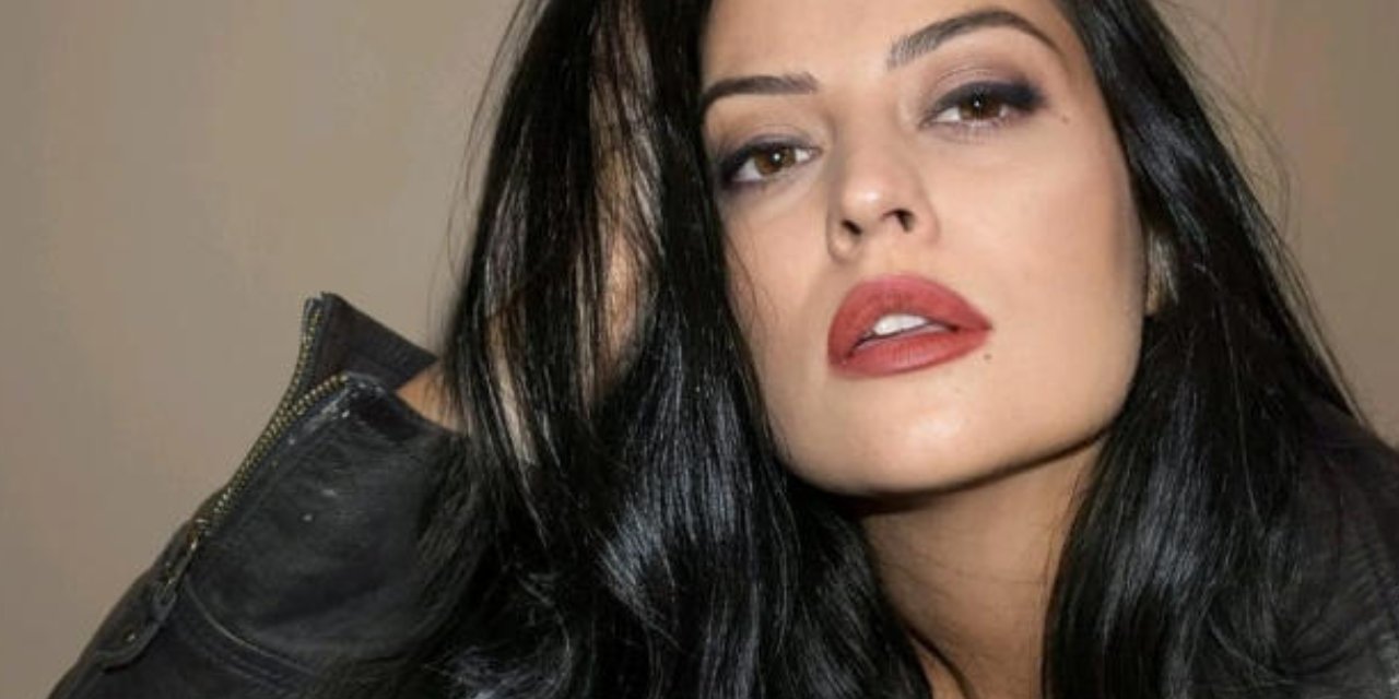 Kanser tedavisi gören genç oyuncu, ilk kez peruksuz fotoğrafını paylaştı