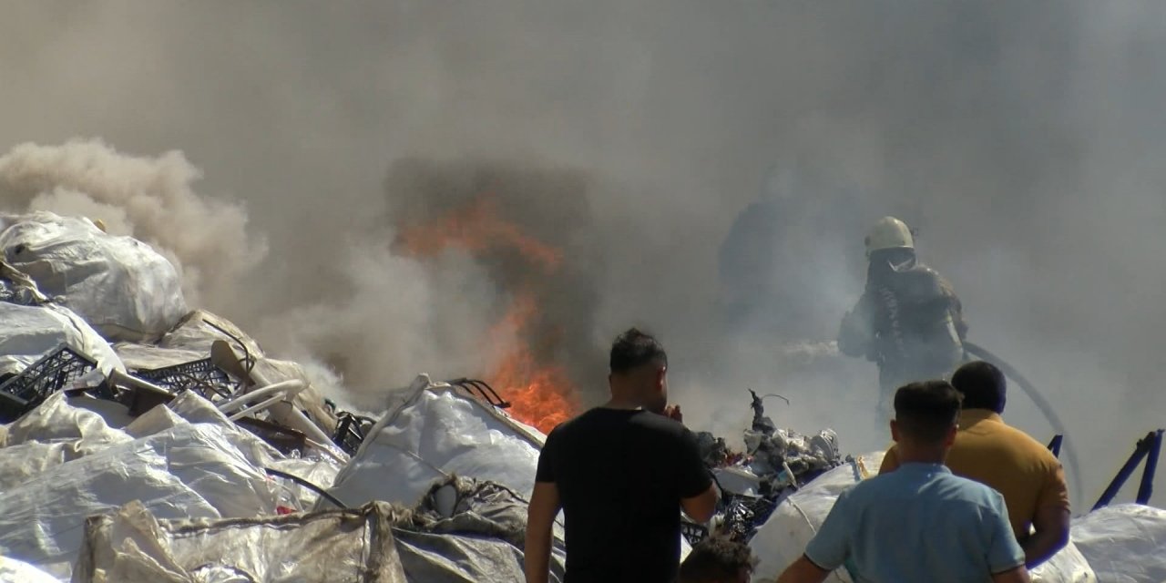 Tuzla'da Yangın: Marmaray Seferleri Normale Döndü