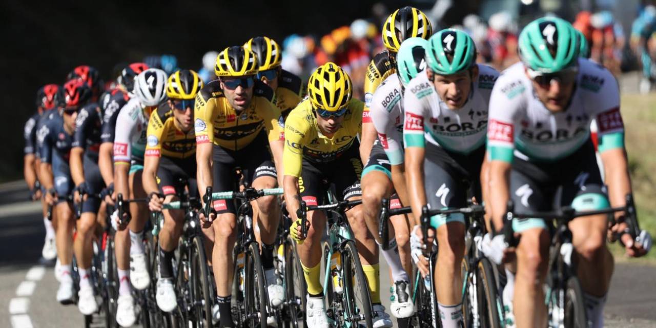 Üstsüz fotoğraf iddiaları başına dert açtı