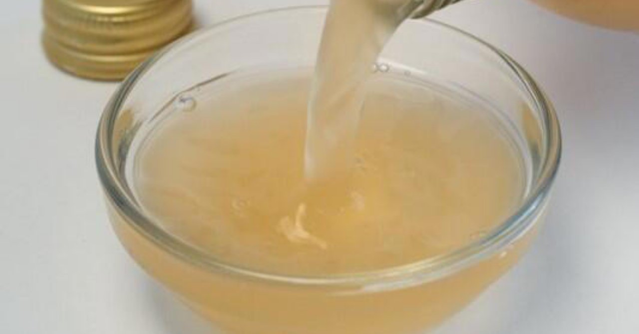 1 kaşığı bile ağız kokusunu yok ediyor! Diş lekelerini silip süpürüyor