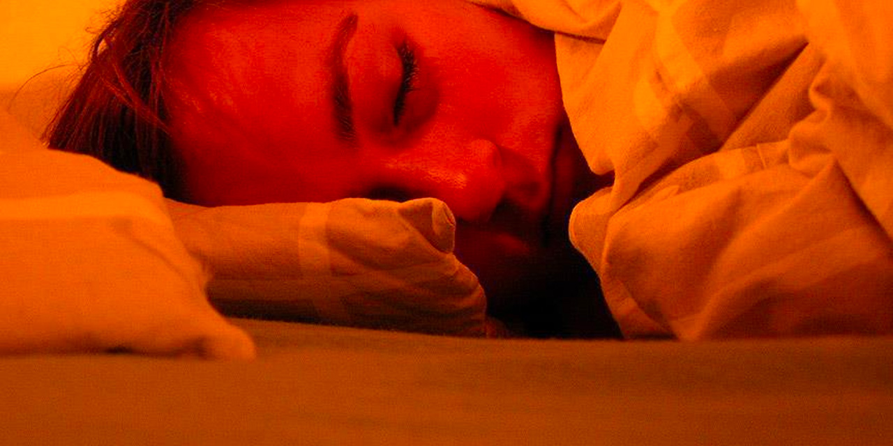 Uyku Terörü Nedir? Uykudan Sürekli Korkuyla Uyanmak Normal mi?