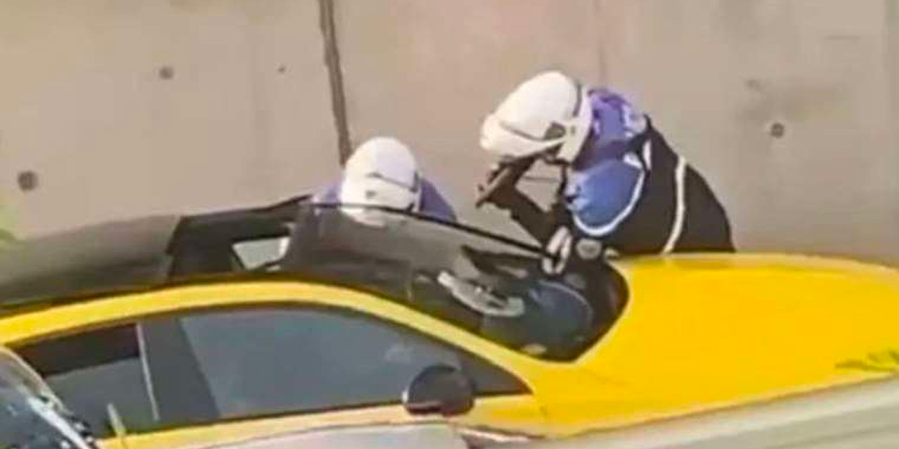 Fransa'da polisin öldürdüğü genç defnedildi
