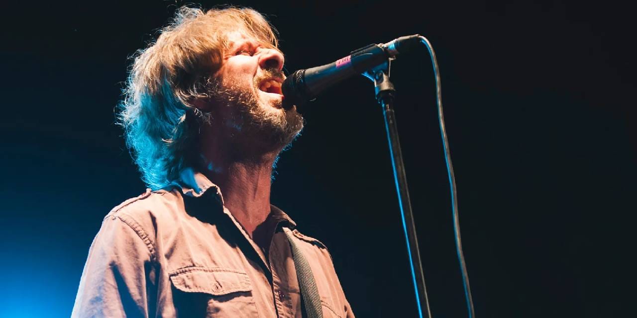 Ünlü rockçı hayatını kaybetti!