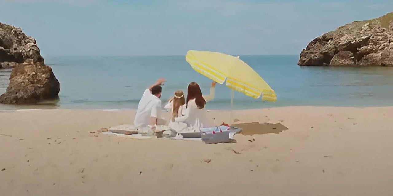 Duyanlar şaşırdı...Televizyon tarihinde görülmemiş olay! Seyirci final bölümünü beğenmeyince radikal bir karara imza atıldı