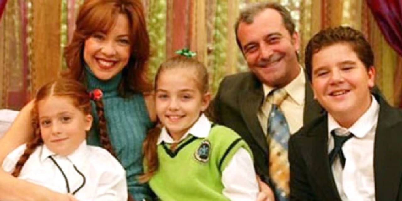 Sihirli Annem'in Ceren'i ve Cem'i tatilde! Son hallerine beğeni yağdı: Son hallerini görenler tanıyamıyor...