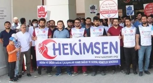 "Hekimler ve Sağlık Çalışanları Enflasyona Ezdirilemez!" Adaletsizliğe Karşı Eylem Çağrısı