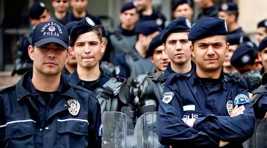 En Düşük Polis Maaşı Ne Kadar Oldu? Zamlı Yeni Polis Maaşı 2023