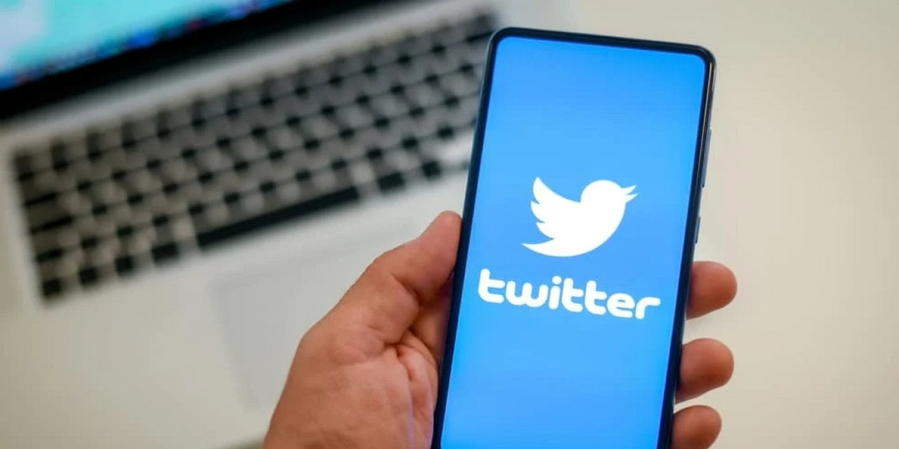 Dostlar Alışverişte: Tweet Atsın Diye 1,3 Milyonluk İhale