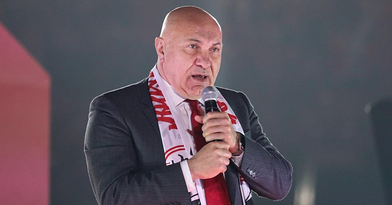 Samsunspor Başkanı Fransa'dan Takım Satın Aldı