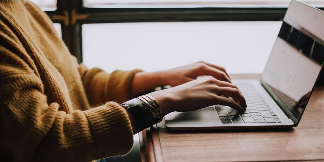 ABD'lilerin Yüzde 96’sı Hibrit Çalışmanın Ruh Sağlığına İyi Geldiğini Düşünüyor