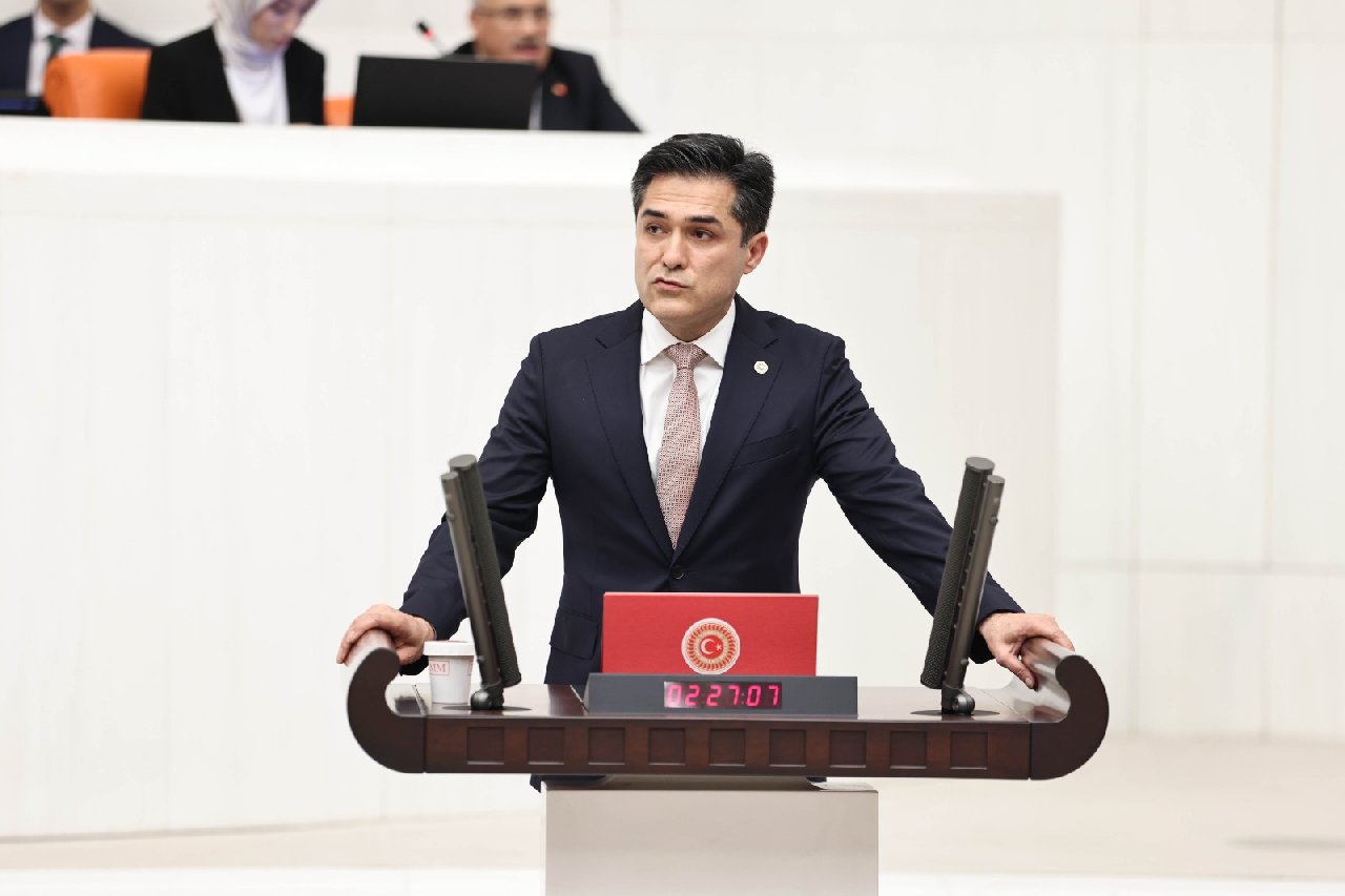 Mahkeme kararıyla AKP’li Ümraniye Belediyesi’ne geri verilen spor tesisi Meclis'e taşındı