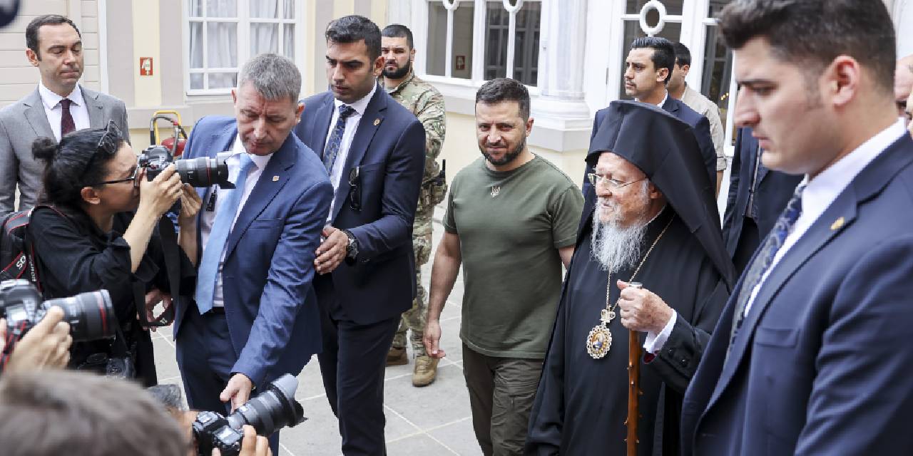 Zelenski'den Fener Rum Patrikhanesi'ne Ziyaret