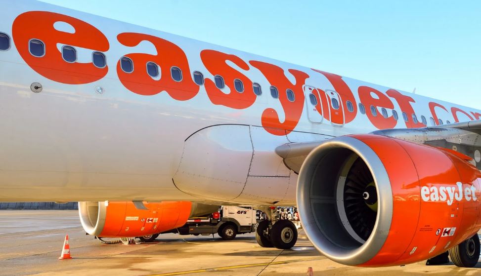 Uçak Ağırlık Nedeniyle Kalkamadı, Pilot 19 Kişiyi İndirdi