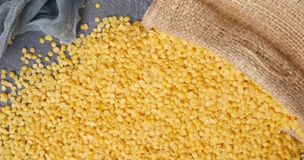 Proteinden ve Liften Zengin... Bir Su Bardağıyla Tencere Dolusu Çorbasını Yapın