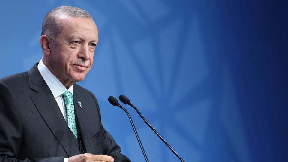 Erdoğan AB üyeliğini soran muhabire “Ağzın bal yesin” dedi