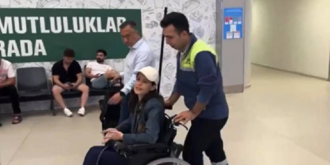 Korkutan fotoğraf: Beren Saat tekerlekli sandalyede getirildi