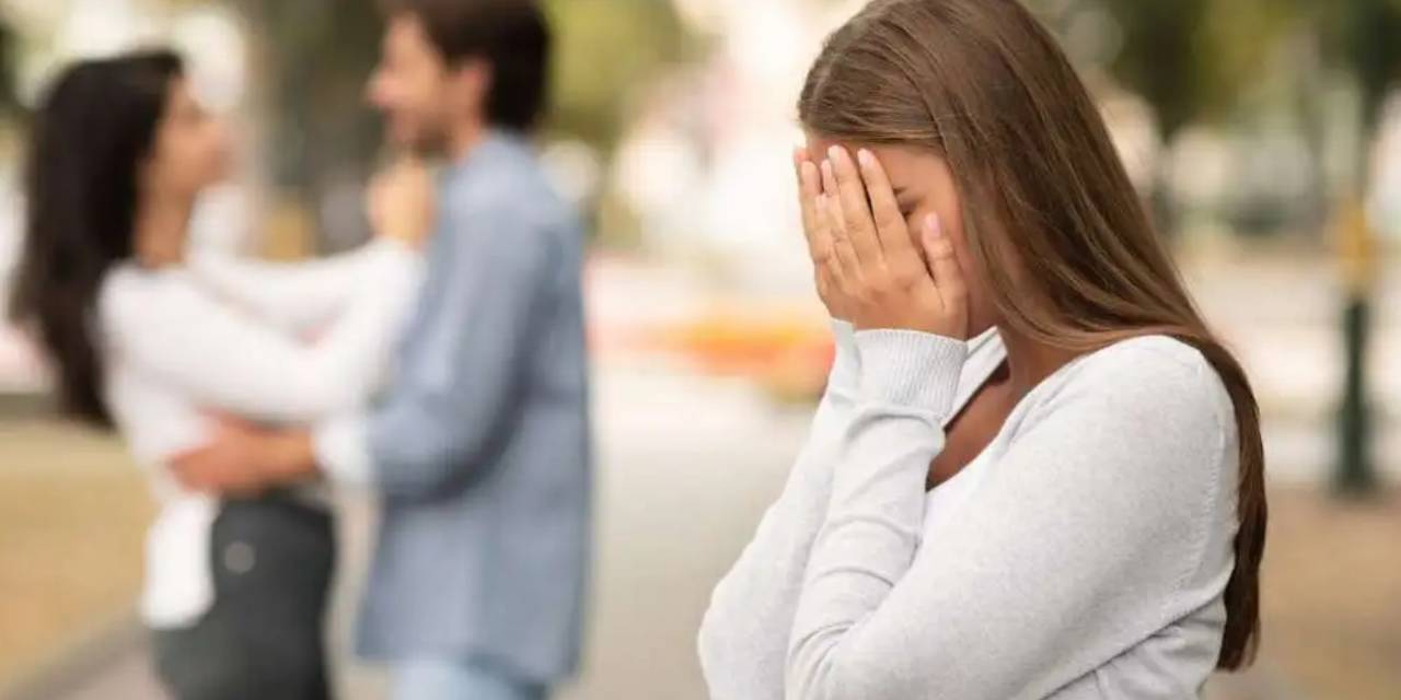 İlişkilerde başarısızlık doktorası yapmış burçlar! Onlarla mutlu olmak neredeyse imkansız