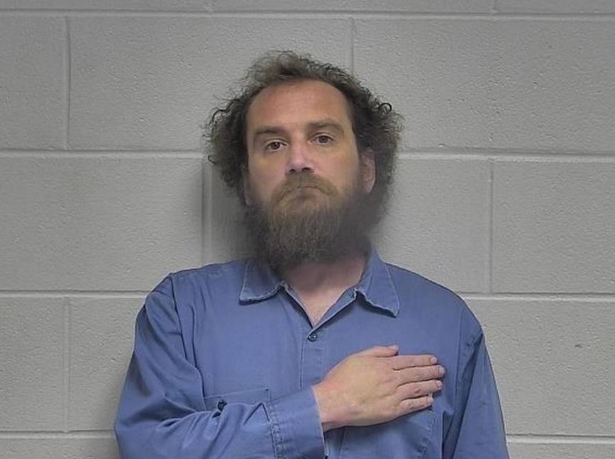 40 Kafatası ve Omurilikle Yakalandı! Meğer Evini Süslüyormuş...